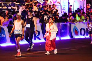 BIB: 
                            <button type="button" onclick="openModal(24264749)" class="btn btn-primary btn-sm float-right btn-popup" data-toggle="modal" data-target=".modal-high-quality">
                        <i class="fas fa-shopping-cart"></i> Add to Cart
                    </button>
                                            <button type="button" onclick="isThisMe(24264749, true)" class="btn btn-success btn-sm float-right btn-popup btn-isme hidden" data-toggle="tooltip" data-placement="bottom" title="นี่คือรูปของคุณใช่ไหม คลิกที่นี่เพื่อเอาเข้าอัลบั้ม">
                        <i class="fas fa-plus"></i> Add to album
                    </button>
                    <button type="button" onclick="isThisMe(24264749, false)" class="btn btn-warning btn-sm float-right btn-popup btn-isnotme hidden">
                        <i class="fas fa-ban"></i> Remove from album
                    </button>